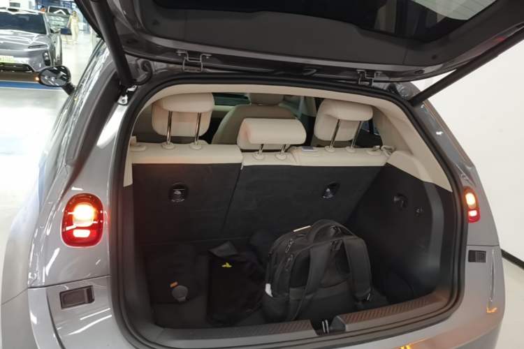 Used firefly 2025 Free Edition Trunk