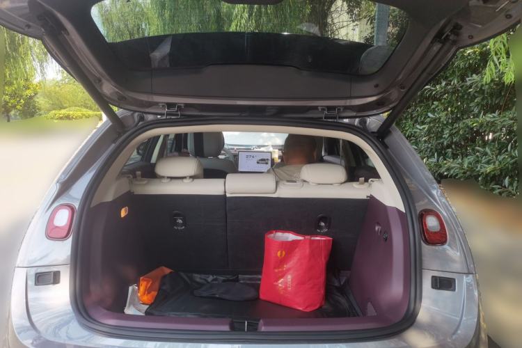 Used firefly 2025 Illuminated Edition Trunk