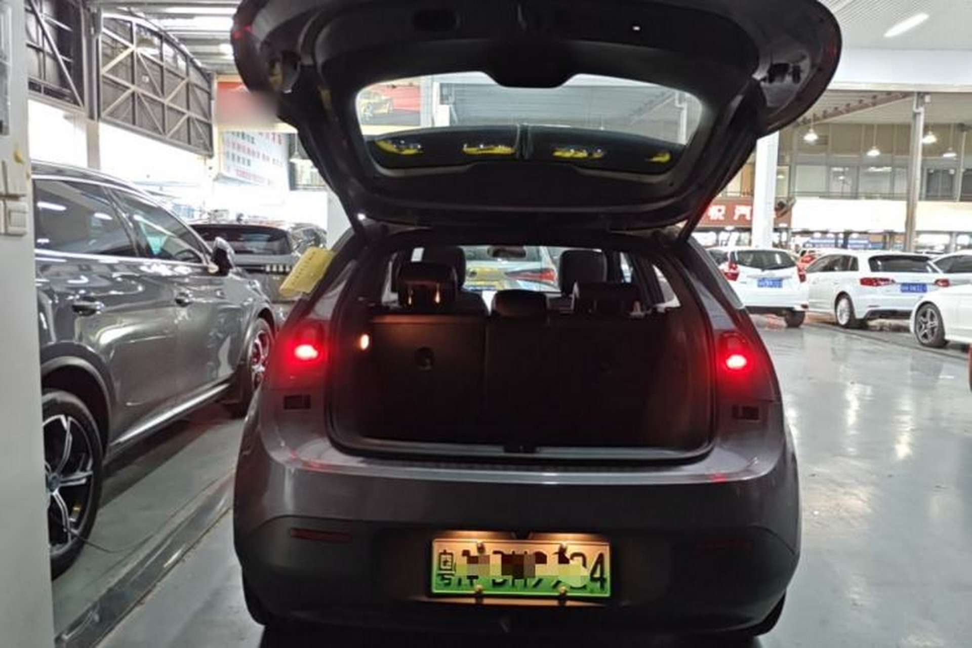 Used firefly 2025 Free Edition Trunk