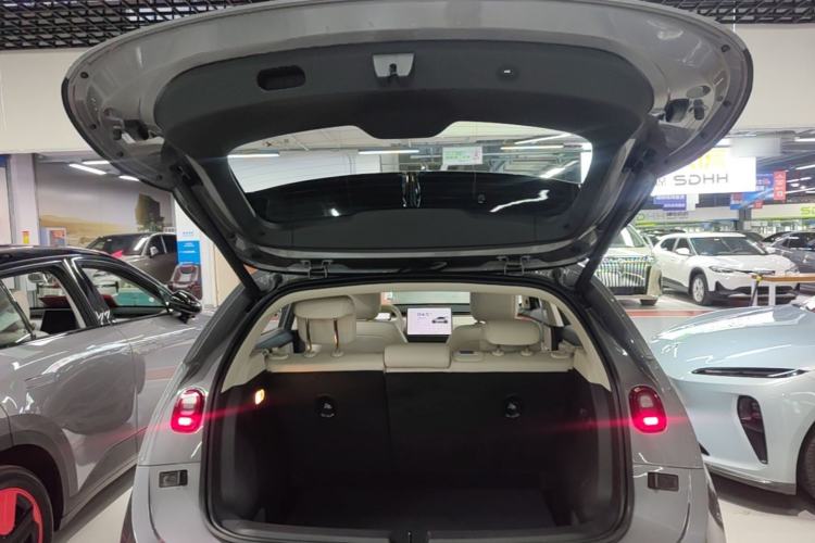 Used firefly 2025 Free Edition Trunk