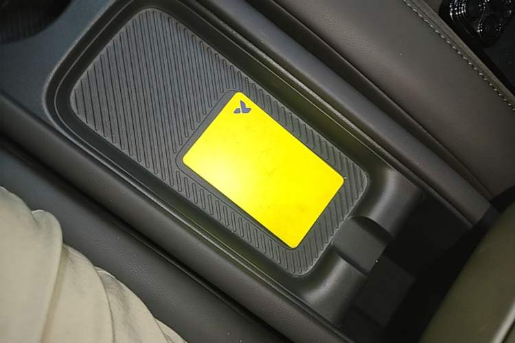 Used firefly 2025 Illuminated Edition Vehicle Key