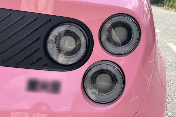 Used firefly 2025 Illuminated Edition Exterior 8