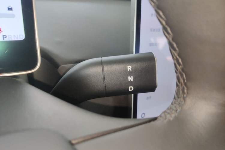Used firefly 2025 Illuminated Edition Gear Lever
