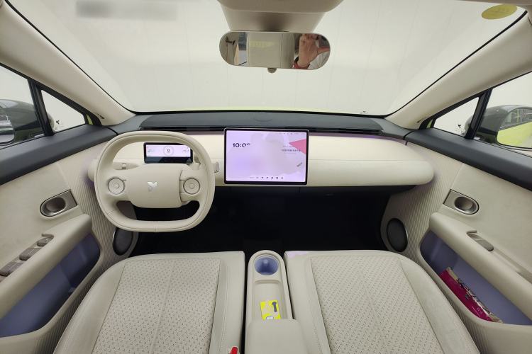 Used firefly 2025 Illuminated Edition Center Console