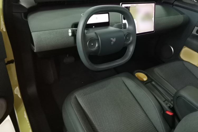 Used firefly 2025 Free Edition Center Console
