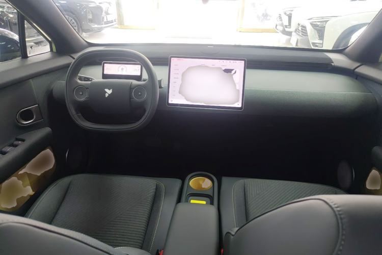 Used firefly 2025 Free Edition Center Console