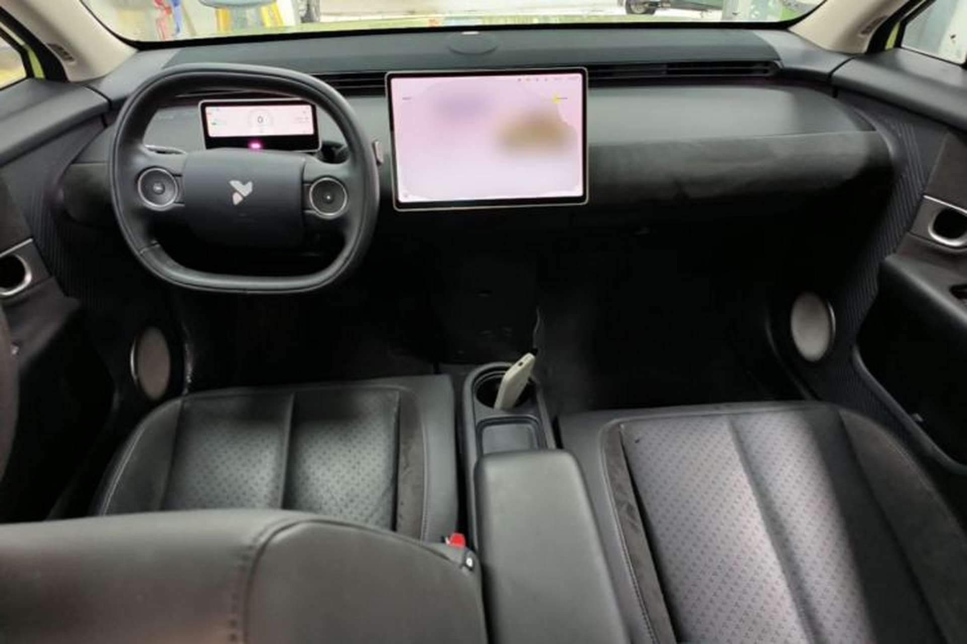 Used firefly 2025 Illuminated Edition Center Console