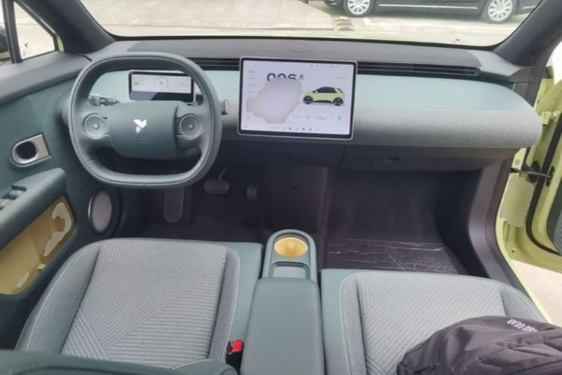 Used firefly 2025 Free Edition Center Console