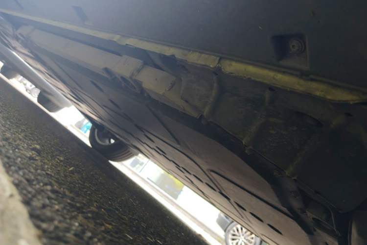 Used firefly 2025 Free Edition Chassis Front Right