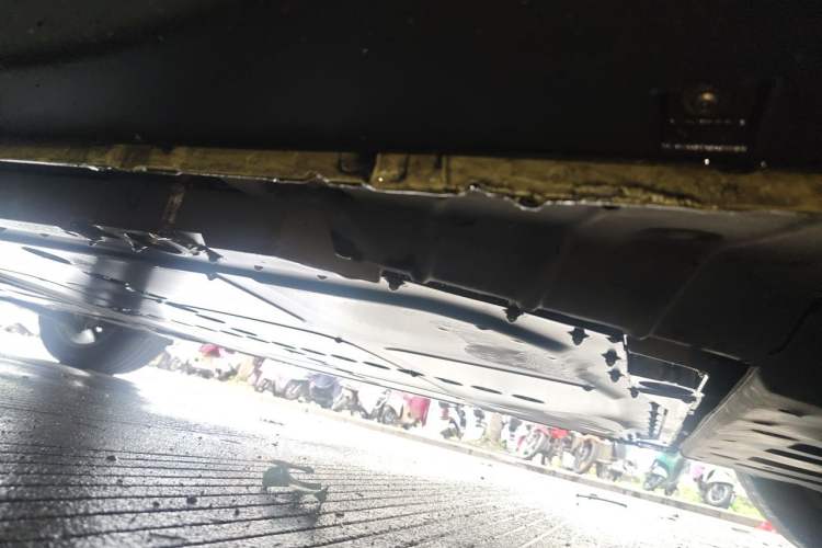 Used firefly 2025 Illuminated Edition Chassis Front Right