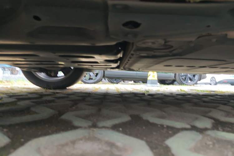 Used firefly 2025 Illuminated Edition Chassis Rear Right