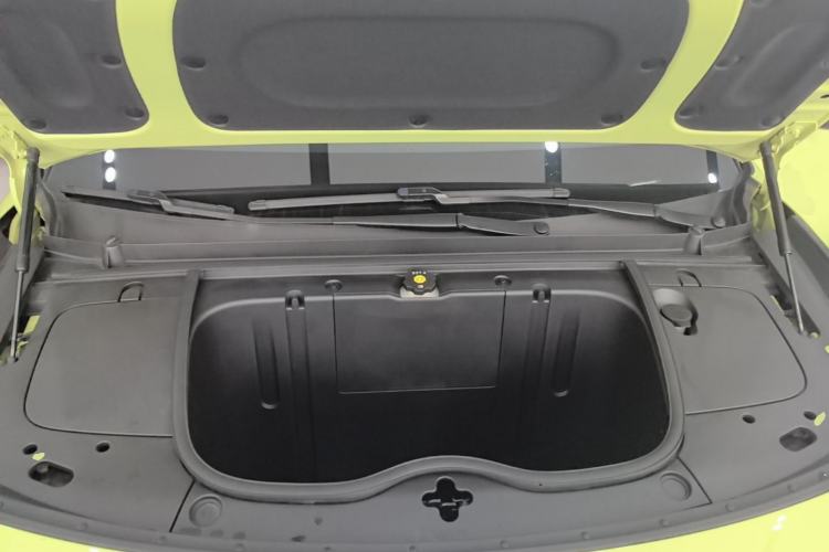 Used firefly 2025 Free Edition Engine Bay