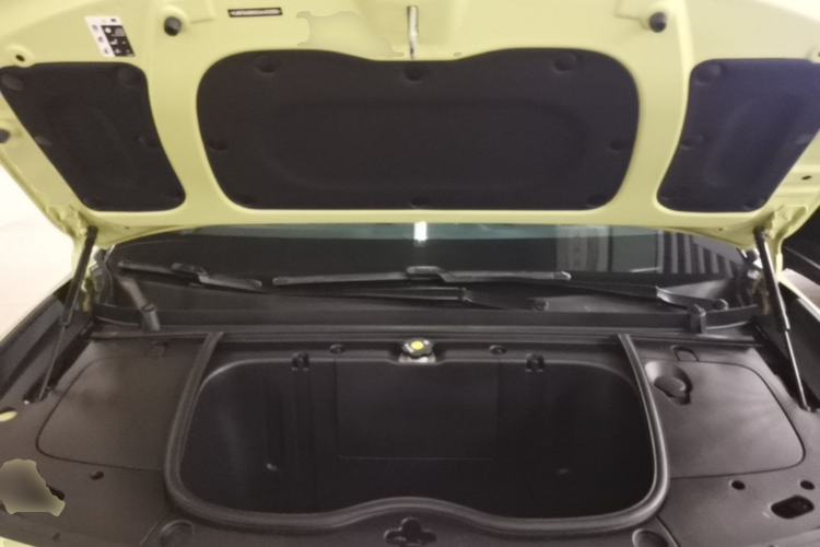 Used firefly 2025 Free Edition Engine Bay