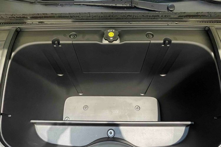 Used firefly 2025 Free Edition Engine Bay