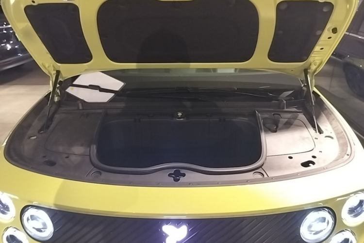 Used firefly 2025 Free Edition Engine Bay