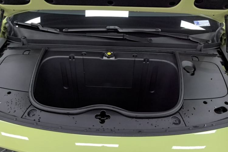 Used firefly 2025 Illuminated Edition Engine Bay