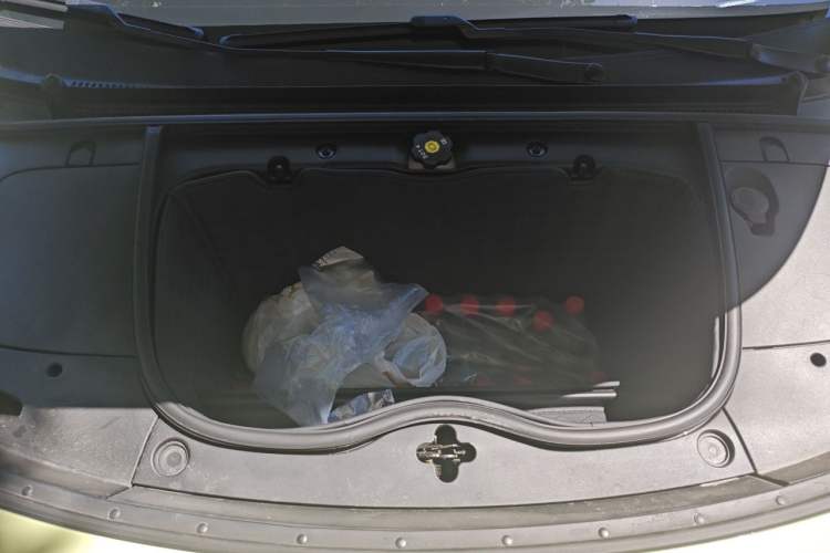 Used firefly 2025 Free Edition Engine Bay