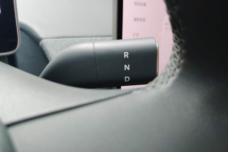 Used firefly 2025 Free Edition Gear Lever