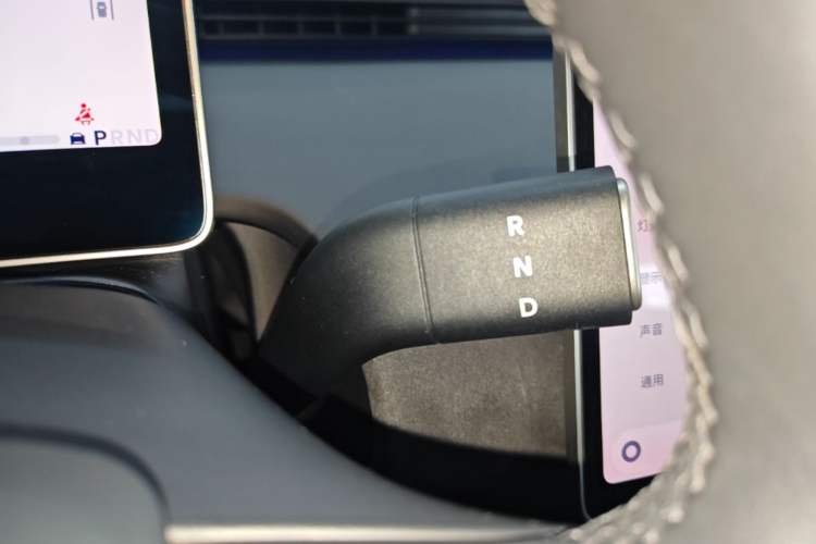 Used firefly 2025 Illuminated Edition Gear Lever
