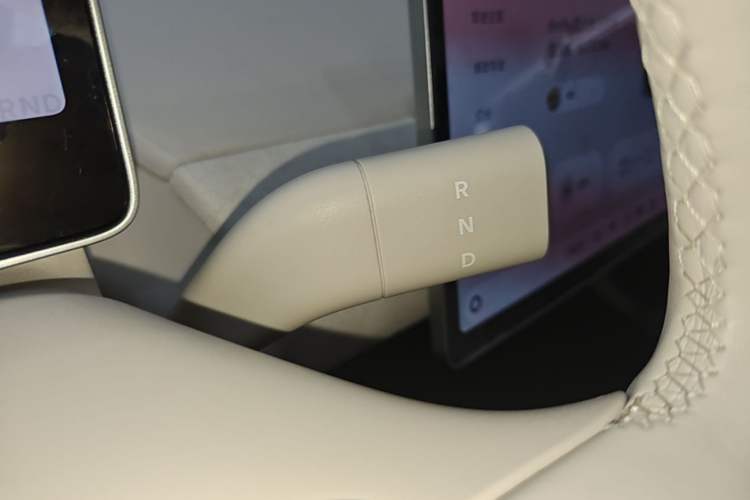 Used firefly 2025 Illuminated Edition Gear Lever
