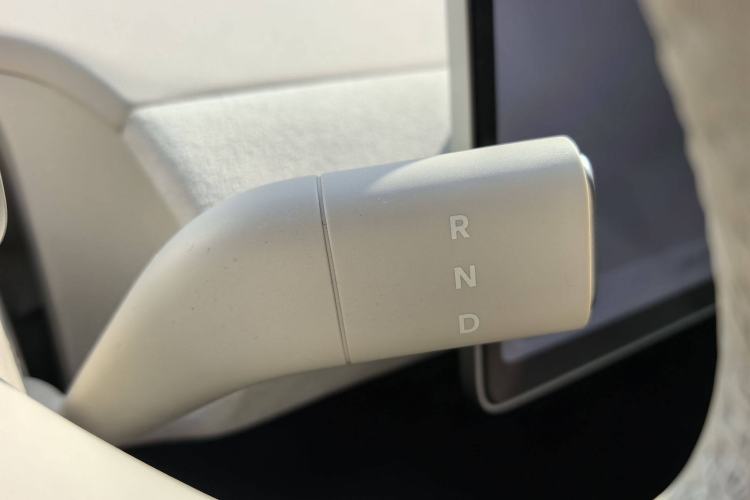 Used firefly 2025 Illuminated Edition Gear Lever