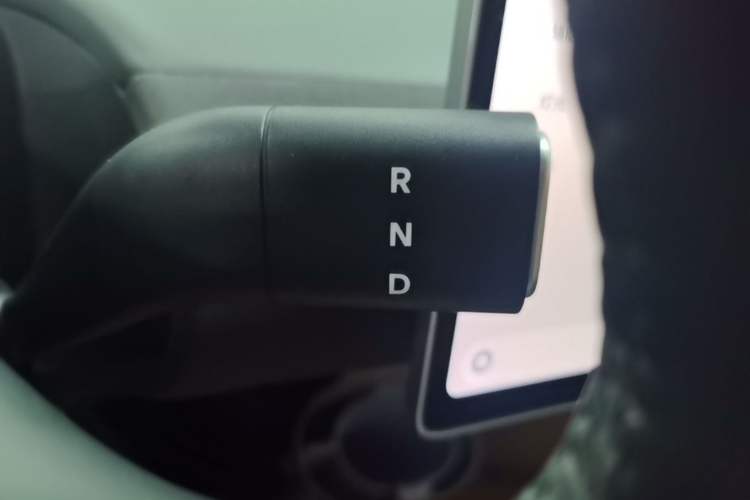 Used firefly 2025 Illuminated Edition Gear Lever