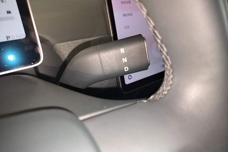 Used firefly 2025 Free Edition Gear Lever