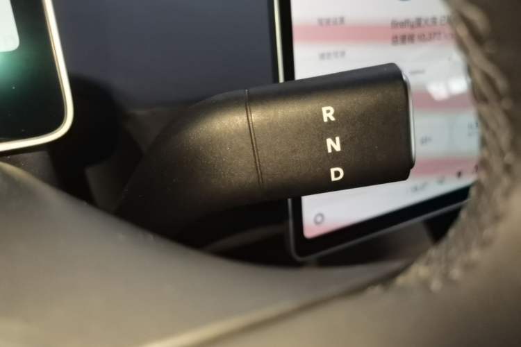 Used firefly 2025 Illuminated Edition Gear Lever