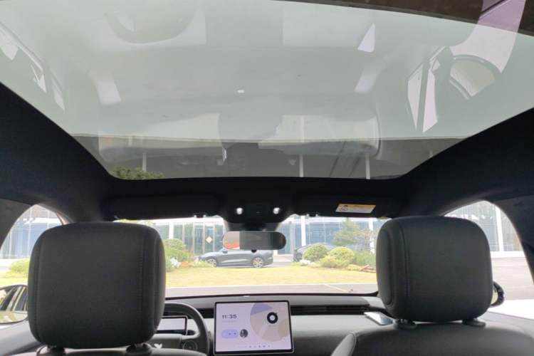 Used firefly 2025 Free Edition Headliner