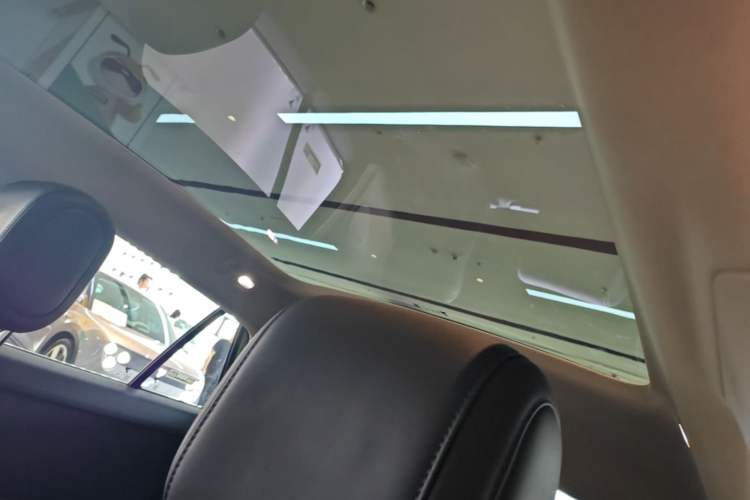 Used firefly 2025 Illuminated Edition Headliner