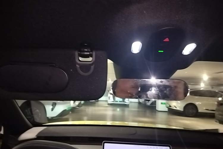 Used firefly 2025 Free Edition Headliner