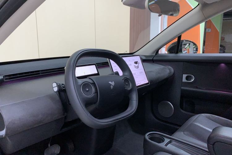 Used firefly 2025 Free Edition Interior 1