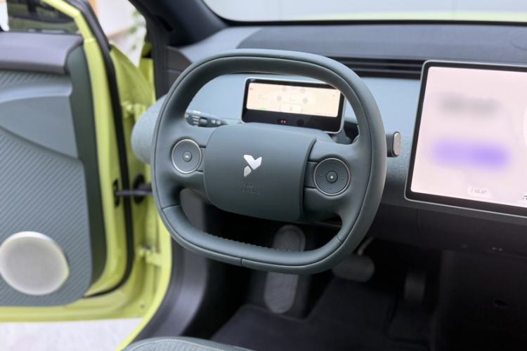 Used firefly 2025 Free Edition Interior 5