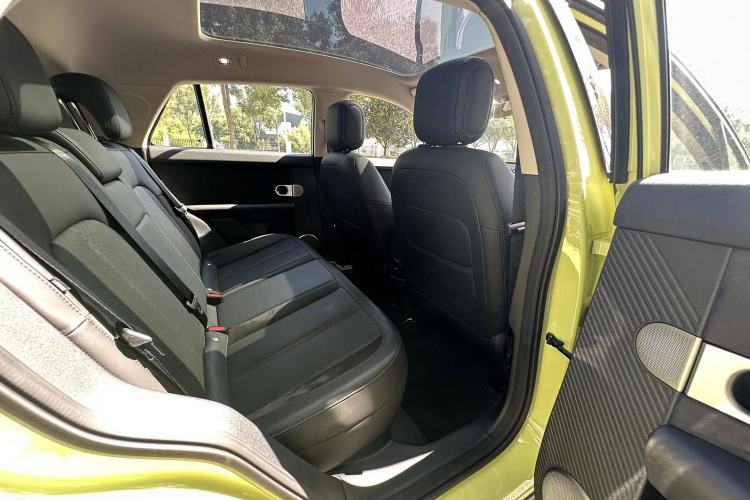 Used firefly 2025 Illuminated Edition Interior 9