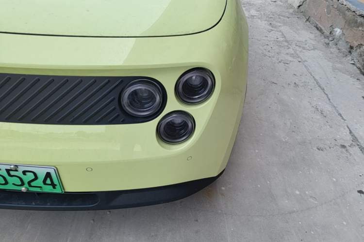 Used firefly 2025 Free Edition Left Front Headlight
