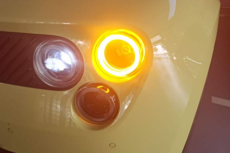 Used firefly 2025 Free Edition Left Front Headlight