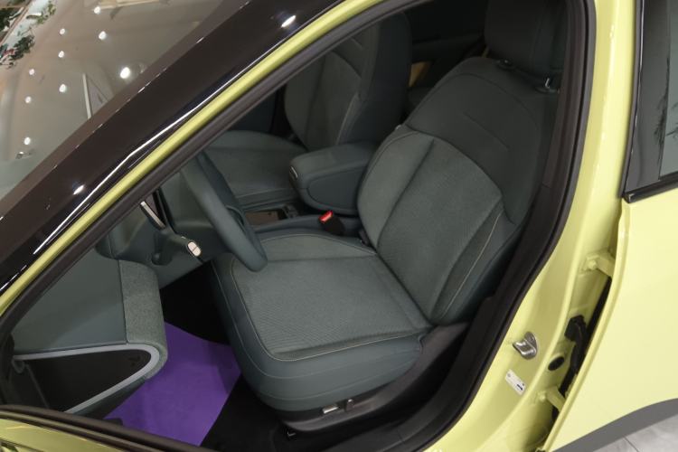 Used firefly 2025 Free Edition Left Front Seat