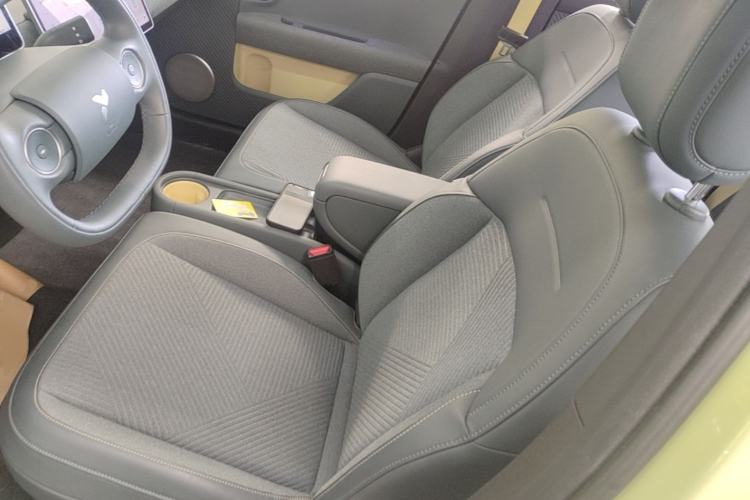Used firefly 2025 Free Edition Left Front Seat