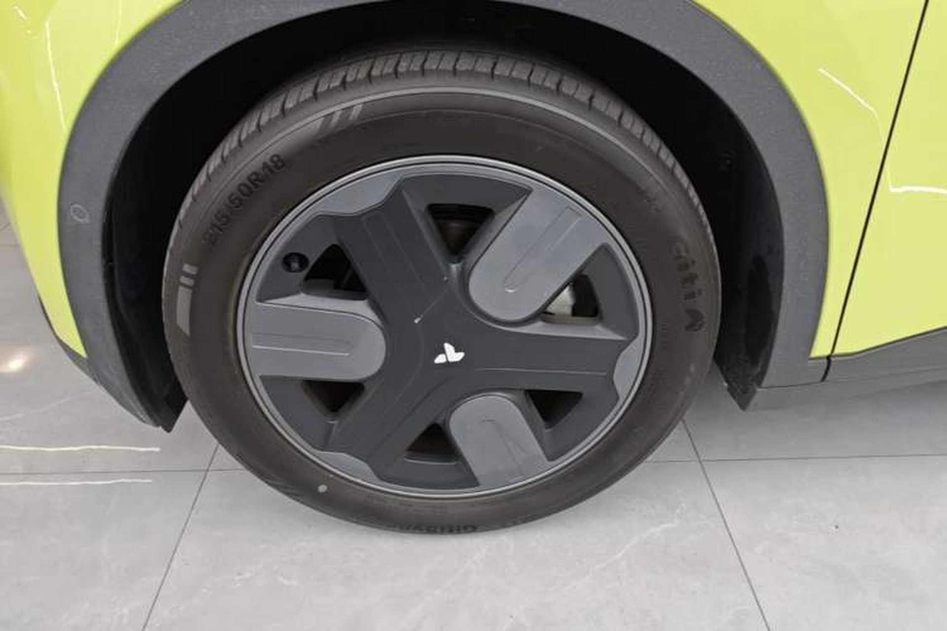 Used firefly 2025 Free Edition Left Front Wheel Hub