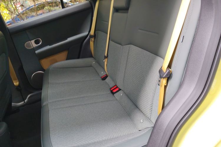 Used firefly 2025 Free Edition Left Rear Seat