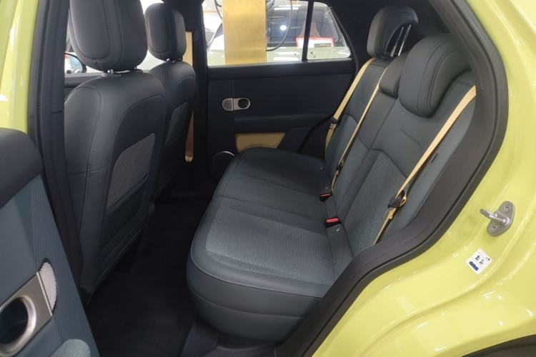 Used firefly 2025 Free Edition Left Rear Seat