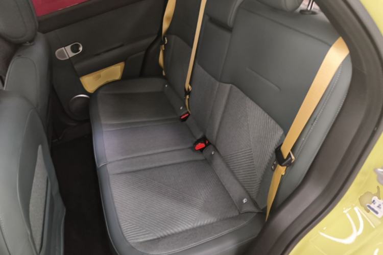 Used firefly 2025 Free Edition Left Rear Seat