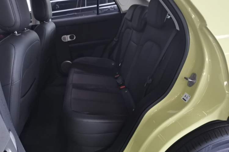 Used firefly 2025 Illuminated Edition Left Rear Seat