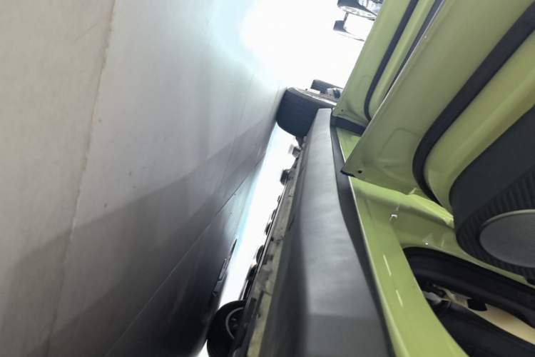 Used firefly 2025 Free Edition Left Side Sill