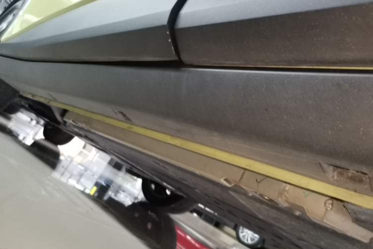 Used firefly 2025 Free Edition Left Side Sill