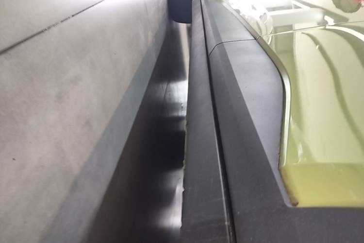 Used firefly 2025 Free Edition Left Side Sill