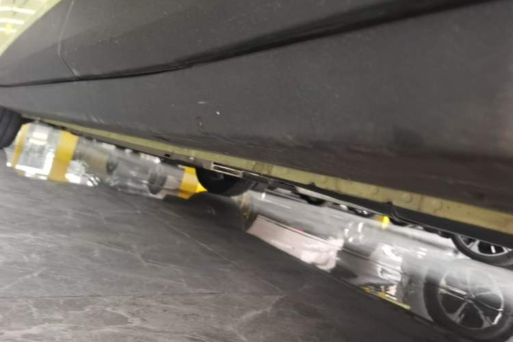 Used firefly 2025 Illuminated Edition Left Side Sill