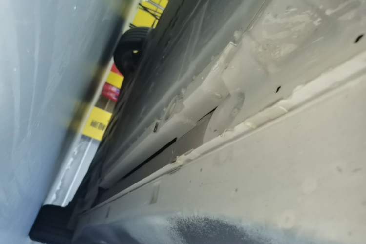 Used firefly 2025 Free Edition Left Side Sill