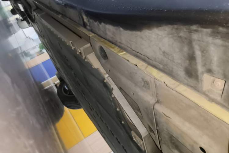 Used firefly 2025 Illuminated Edition Left Side Sill