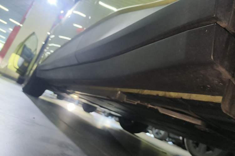 Used firefly 2025 Illuminated Edition Left Side Sill